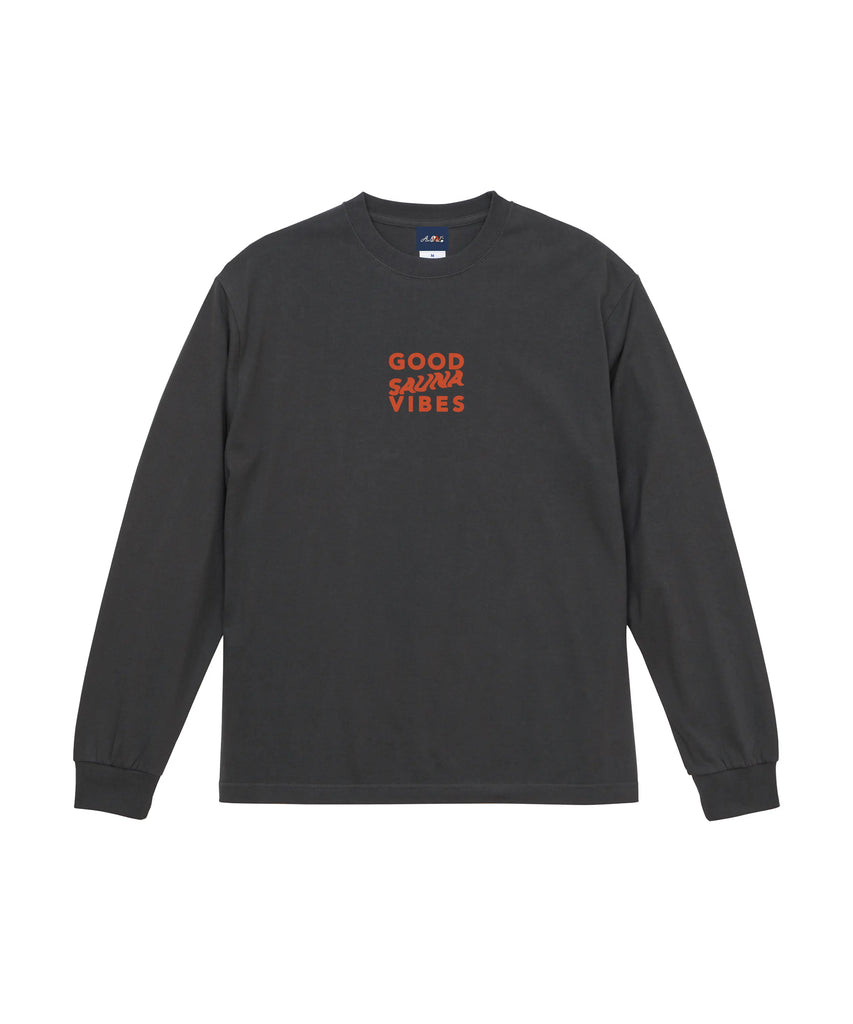 GOOD SAUNA VIBES L/S Tee 6.2oz スミ - ABiL.SHOP