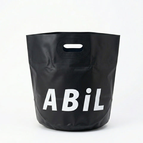 ABiL BOUSUI BAG BLACK 防水PVC素材 25L サウナバッグ 正面