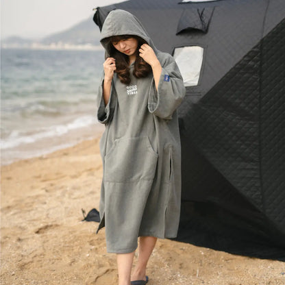 ABiL Sauna Poncho｜Gray｜サウナ後の時間を、もっと心地よく – ABiL.SHOP